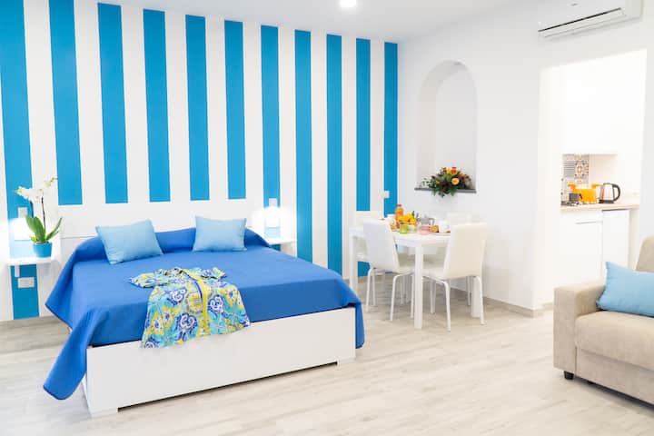 Summer Colors Rooms & Apartments - Blue Sea - Vico Equense