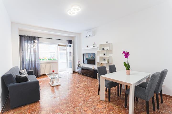 Domus Leo Roma Casa Vacanze