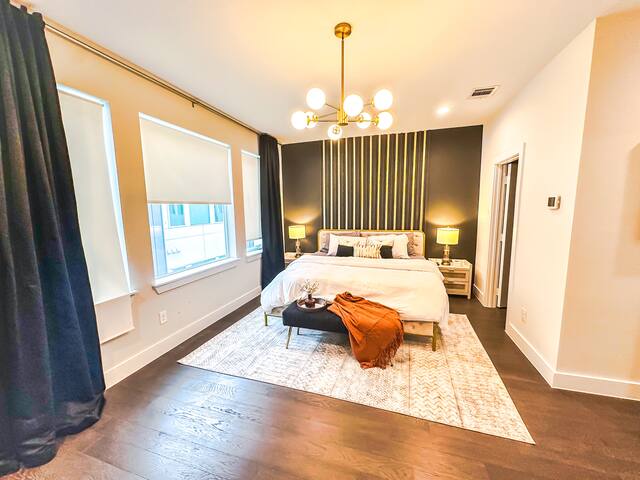 Dallas Downtown-Uptown Gem: Urban luxury, Style! gallery image 4