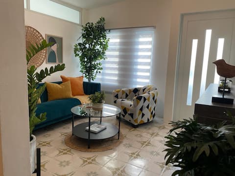 La Casita de Jacky: Central 3-BR Oasis at Bayamón