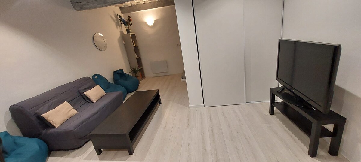 Beliebte Airbnb-Anzeige: 80 m2 4 bedroom duplex apartment in Aux-Arcs-sur-Argens. in Les Arcs