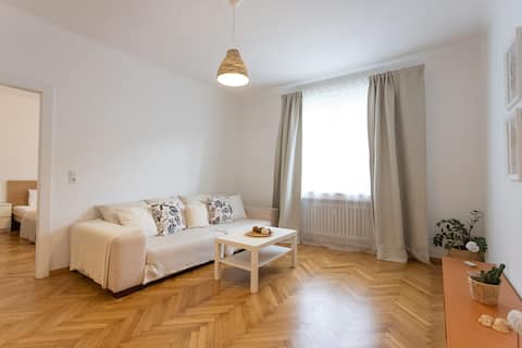 Beliebte Airbnb-Anzeige: Operngasse City Center Apartment in Wieden