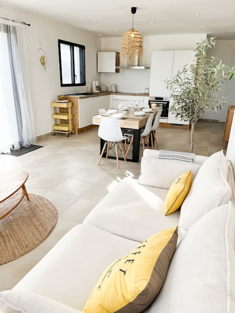 Villa "Molène" Jacuzzi and beach 500 m away