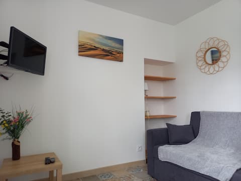 Annonce Airbnb populaire: 30m² accommodation in the countryside. All comforts à Talmont Saint Hilaire