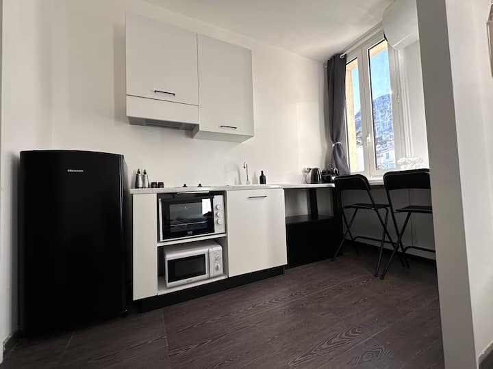 New Studio,  2mn Walk To Monaco - Monako