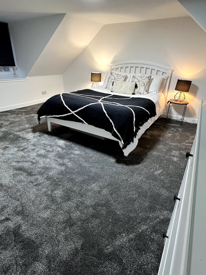 第二间双人卧室 