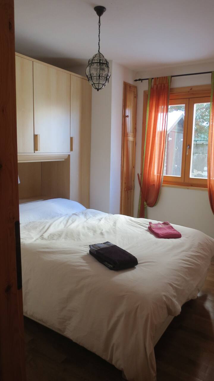 غرفة النوم 1