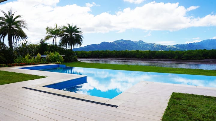 5br Private Villa | Private Pool | Riverfront - Fiji
