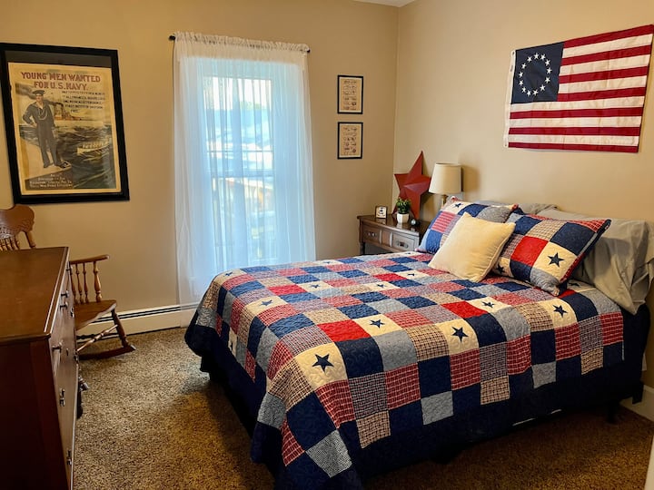 Საძინებელი №4 სრული საწოლი.