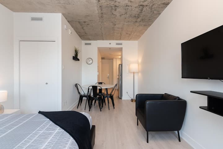 Premium Studio | Cozy | Quartier Des Spectacles - Montréal, QC
