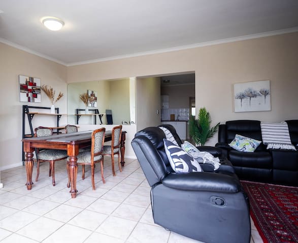 Self Catering 2 Bedroom Apartments