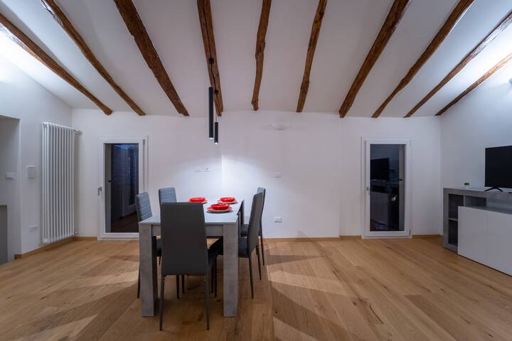 Realkasa Santo Stefano 46 Apt. gallery image 5