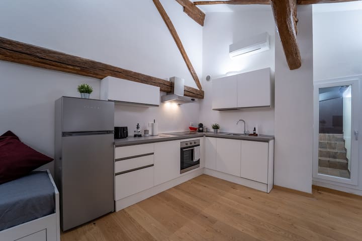 Realkasa Santo Stefano 46 Apt. gallery image 3