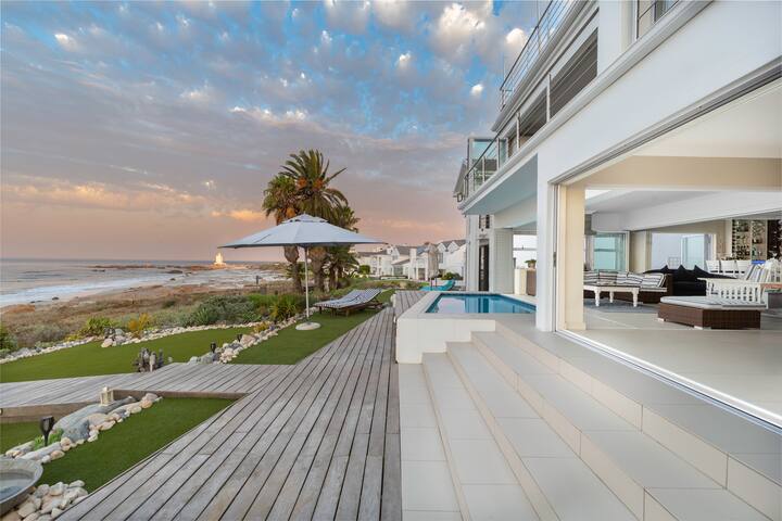 Home Meets Hotel managed Airbnb listing 1