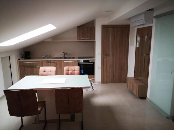 One-bedroom Apartment Violet - Slovenia