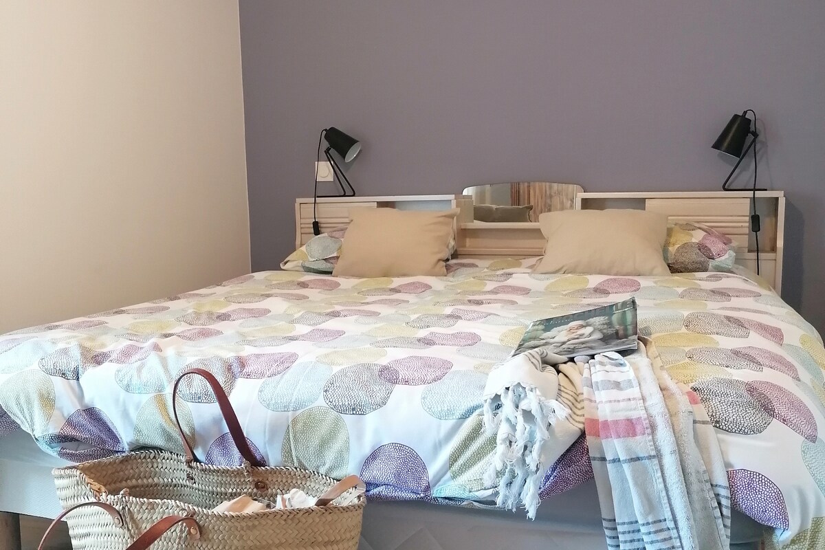 საძინებელი 1