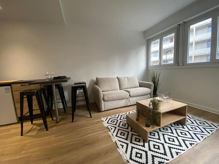 Pasteur - Appart 40m2 Cosy Neuf Avec Garage Privé - Chamalières