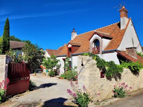 Charming home near Chambord