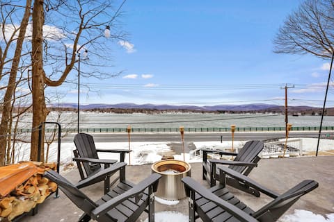 Beautiful Lake-view Getaway!