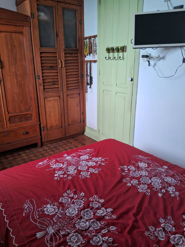 Dormitorio doble con vistas a la bahía de Guanabara