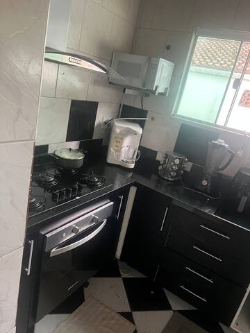 Linda Casa azul gallery image 5