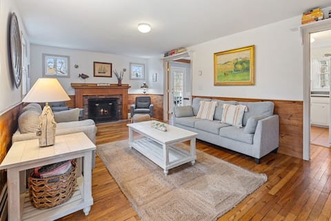 NEW! Charming Cape House Steps to Greenland Pond