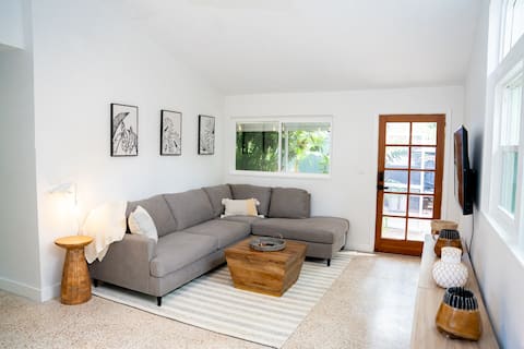 Top performing Airbnb: Grove Bungalow in Bird Grove East