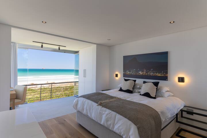 201 Beach Vista, Cape Town gallery image 3