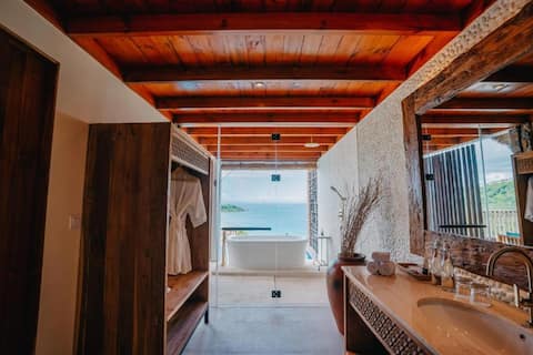 Separate 5xOne Bedrom Private Vila Senggigi Lombok