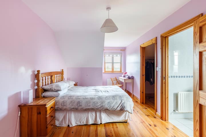 Bedroom 4 with ensuite