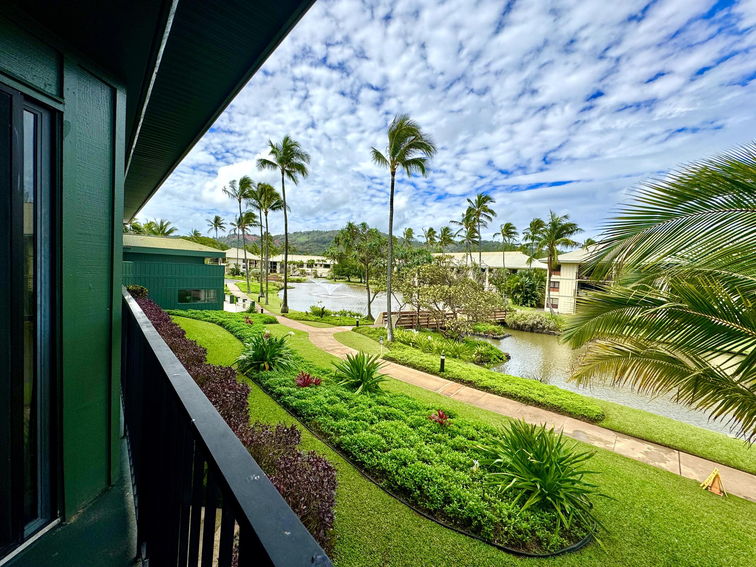 Lagoon View Resort Retreat - Image 12