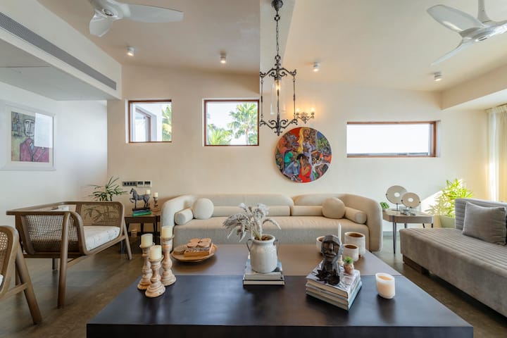 Living room image 2