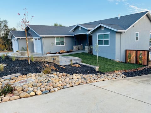 Successful Airbnb property: Live Oak Lodge in Angels