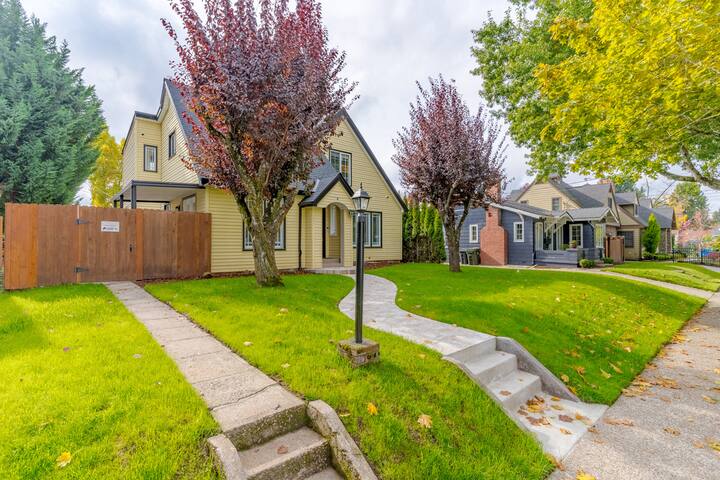 Salem Midtown Charmer! gallery image 2