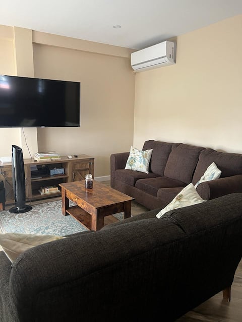 Apartment 2B/2B