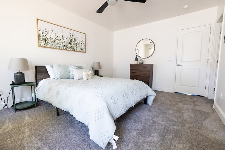 საძინებელი 4