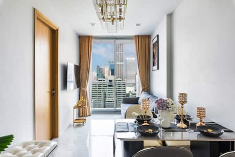 BTS Nana｜2BR King+Queen｜Skyline View｜500Mbps WiFi