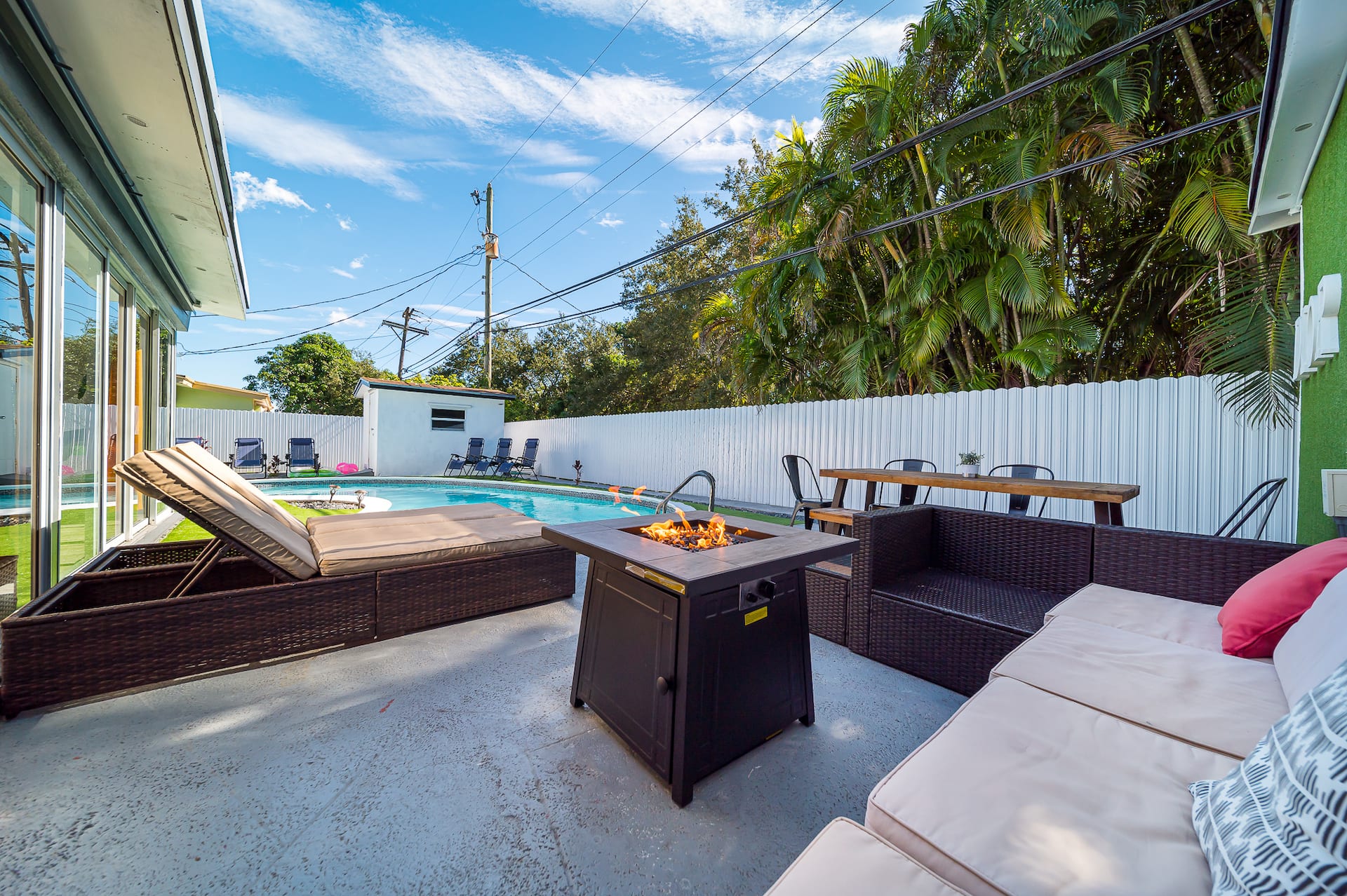 Luxe Villa | Heated Pool | 5BD 4BR| Aventura mall