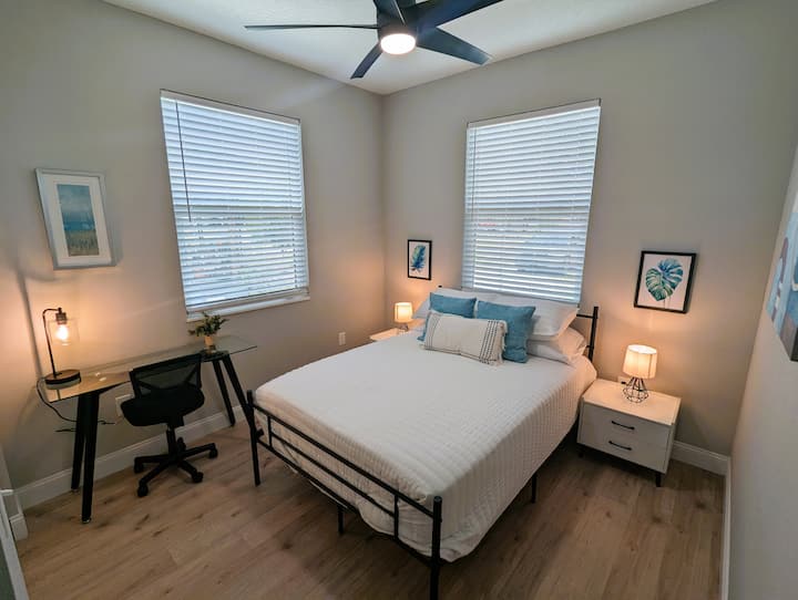 Room for Rent Kenwood Commons Coliving 1 in St Petersburg, Florida