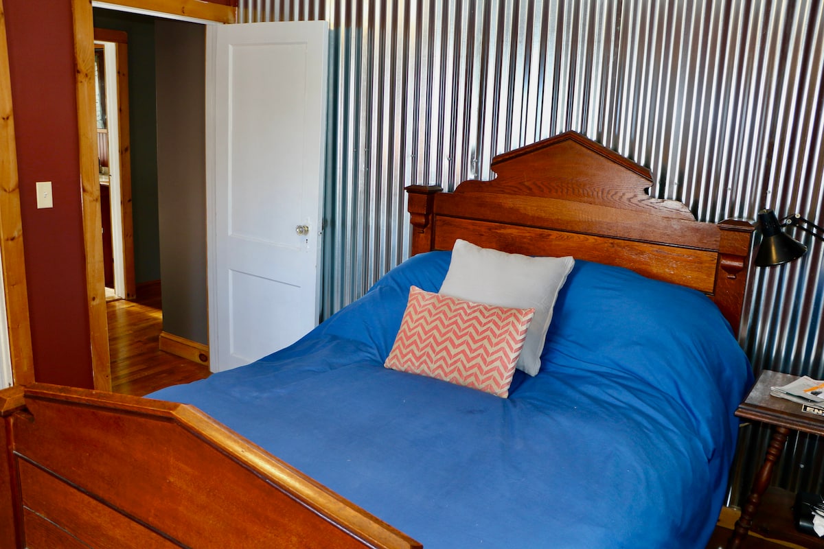 غرفة النوم 2