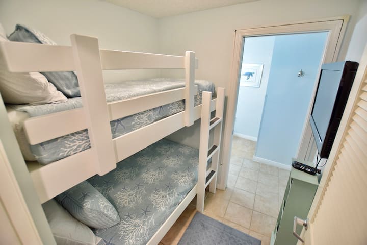 Destin West Gulfside #607: habitación con literas