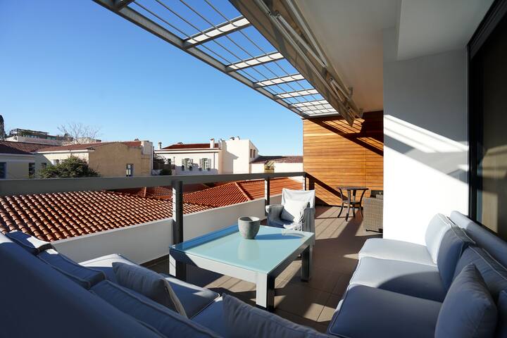 Athens authentic apt. in Plaka gallery image 5