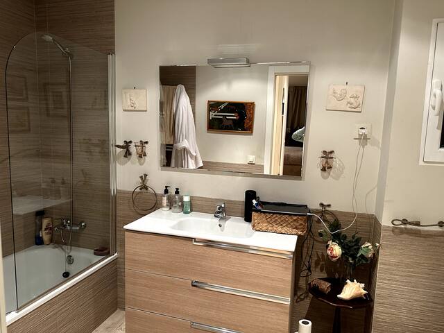 Piso zona Bernabéu para 4 personas gallery image 5