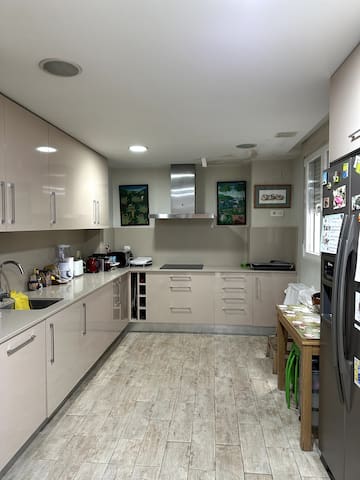 Piso zona Bernabéu para 4 personas