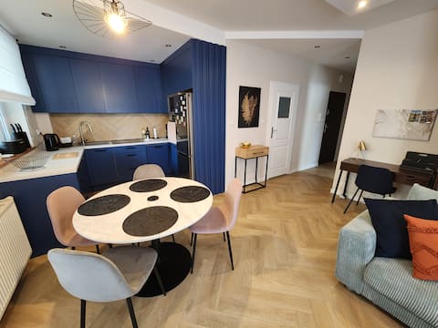 1- bedroom flat, free parking, Netflix and HBO