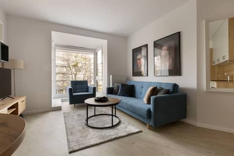 Glow | Śląska with a bedroom - business with a gym