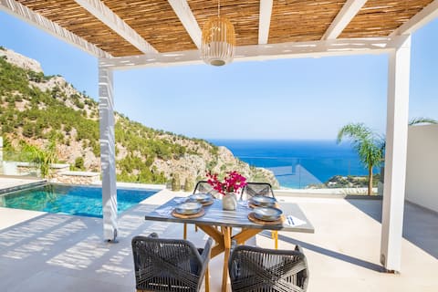 Mertelia Luxury Villas - Anassa