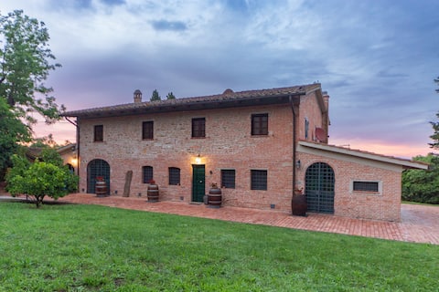 I Cipressi, with pool