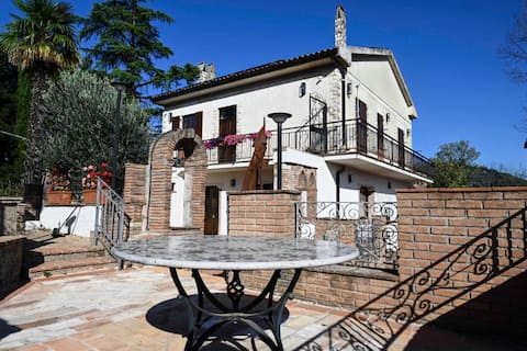 The Hill of Torre Orsina