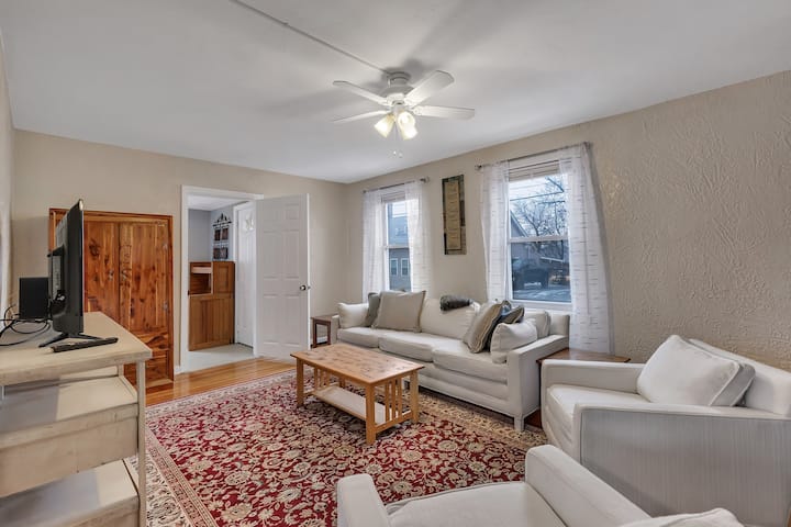 Beautiful Cranston Location - Rhode Island